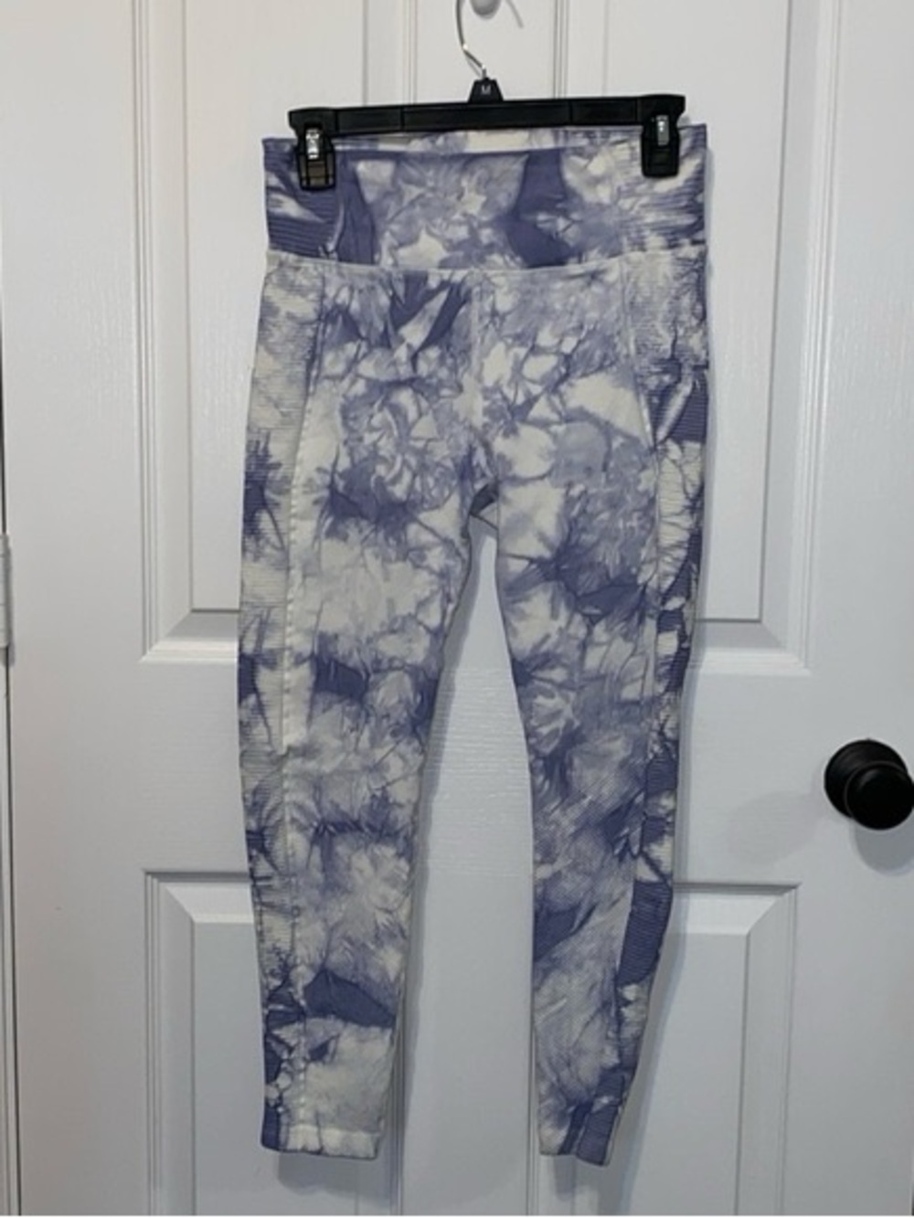 NWOT, Purple/White Marbled Tie-dye Leggings, Offline by Aerie, S/P, $19